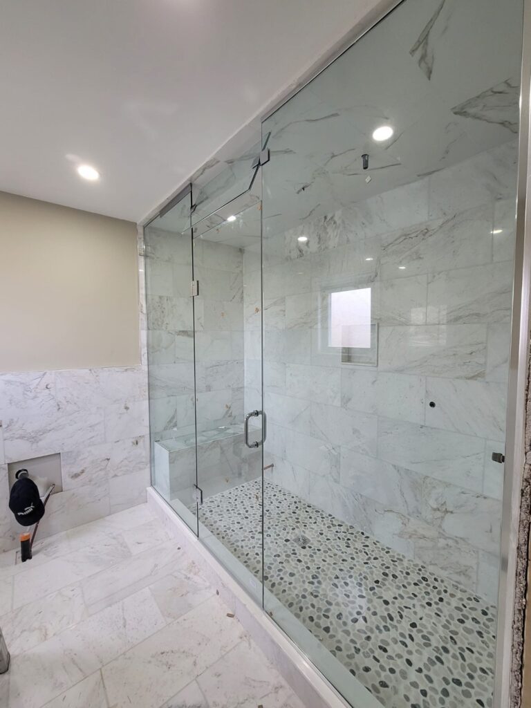 Frameless Glass Showers-0041